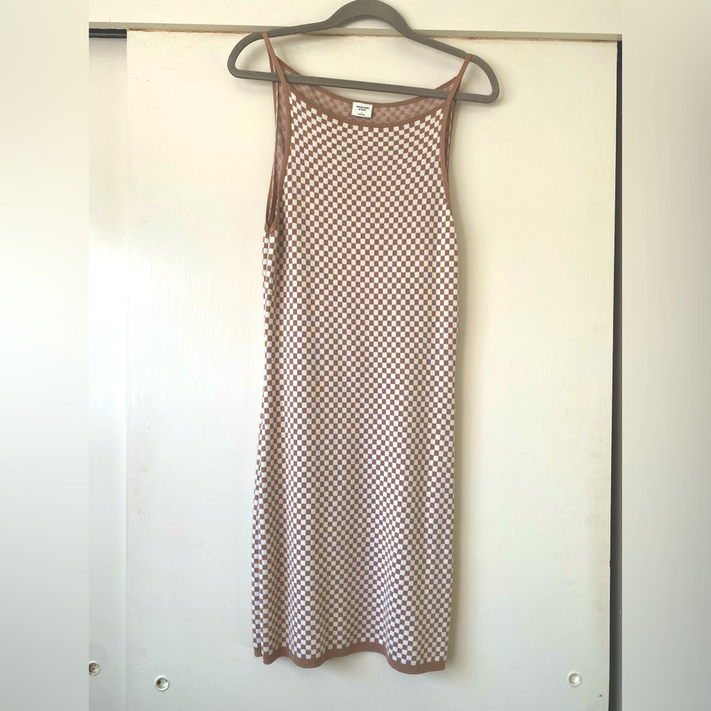 Abercrombie & Fitch Warm Checkered Form Fitting Dress